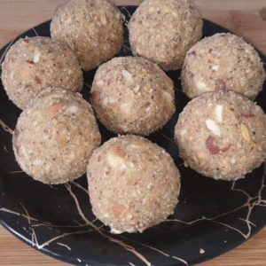 Channa dry fruit laddu